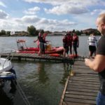 Szkolenie ratownicze nad jeziorem