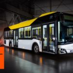 Autobus Solaris z logo nagrody Top Design Award 2019
