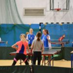 dzieci uczestniczące w Igrzyskach Dzieci w tenisie stołowym