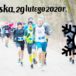 na zdjęciu biegacze biegnący leśną ścieżką - zapowiedź Zimowy Cross Pobiedziska 29 luty 2020