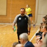 trener Bukowsko-Dopiewskiego Klubu Piłki Ręcznej walczą o punkty