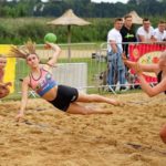 mistrzostwa Polski juniorek w piłce ręcznej plażowej w Zborowie