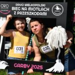 bieg na miotłach w garbach