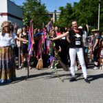 bieg na miotłach w garbach