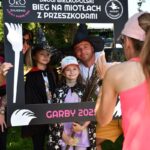 bieg na miotłach w garbach