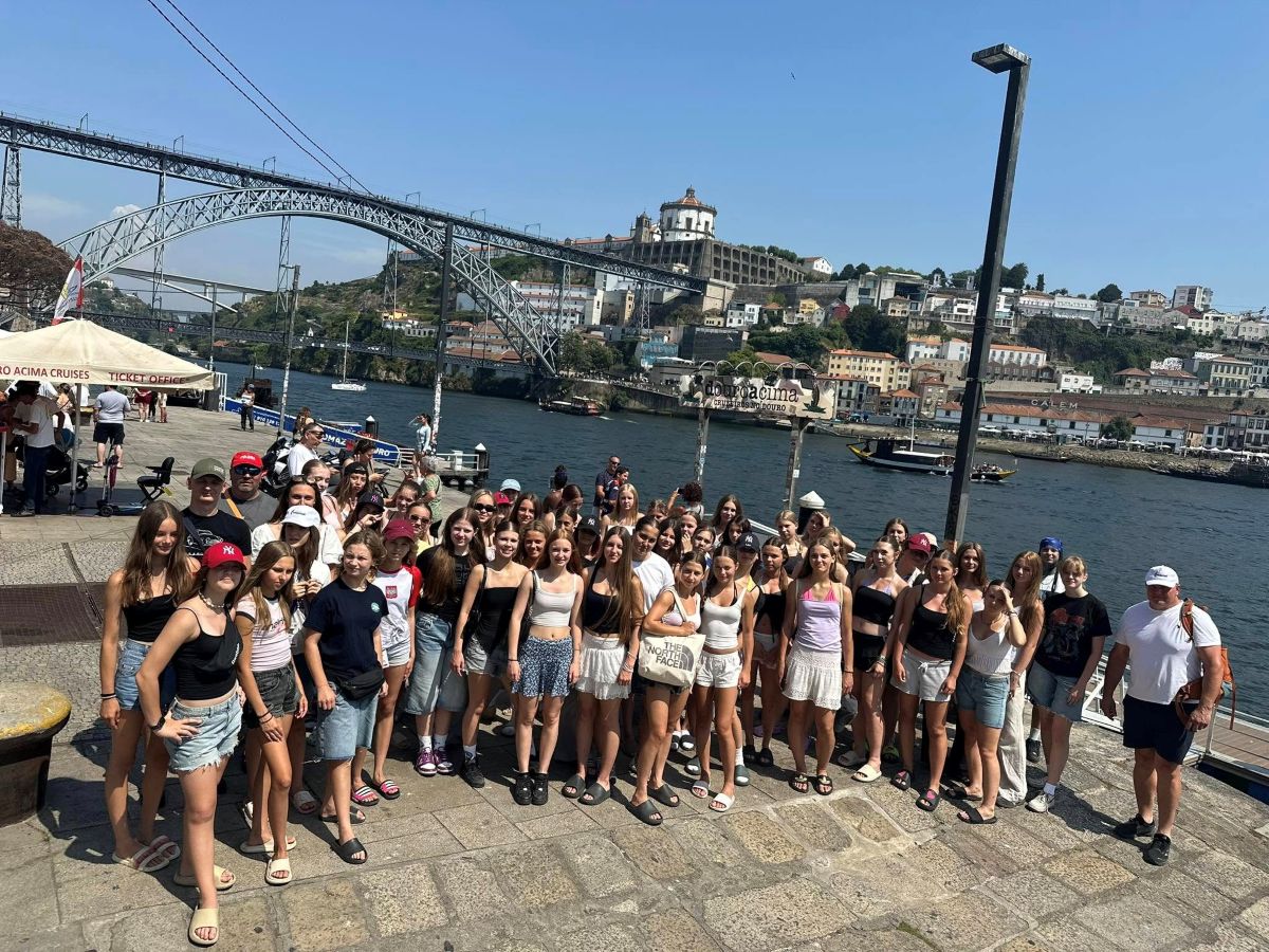 pantery dopiewo w porto i paryżu