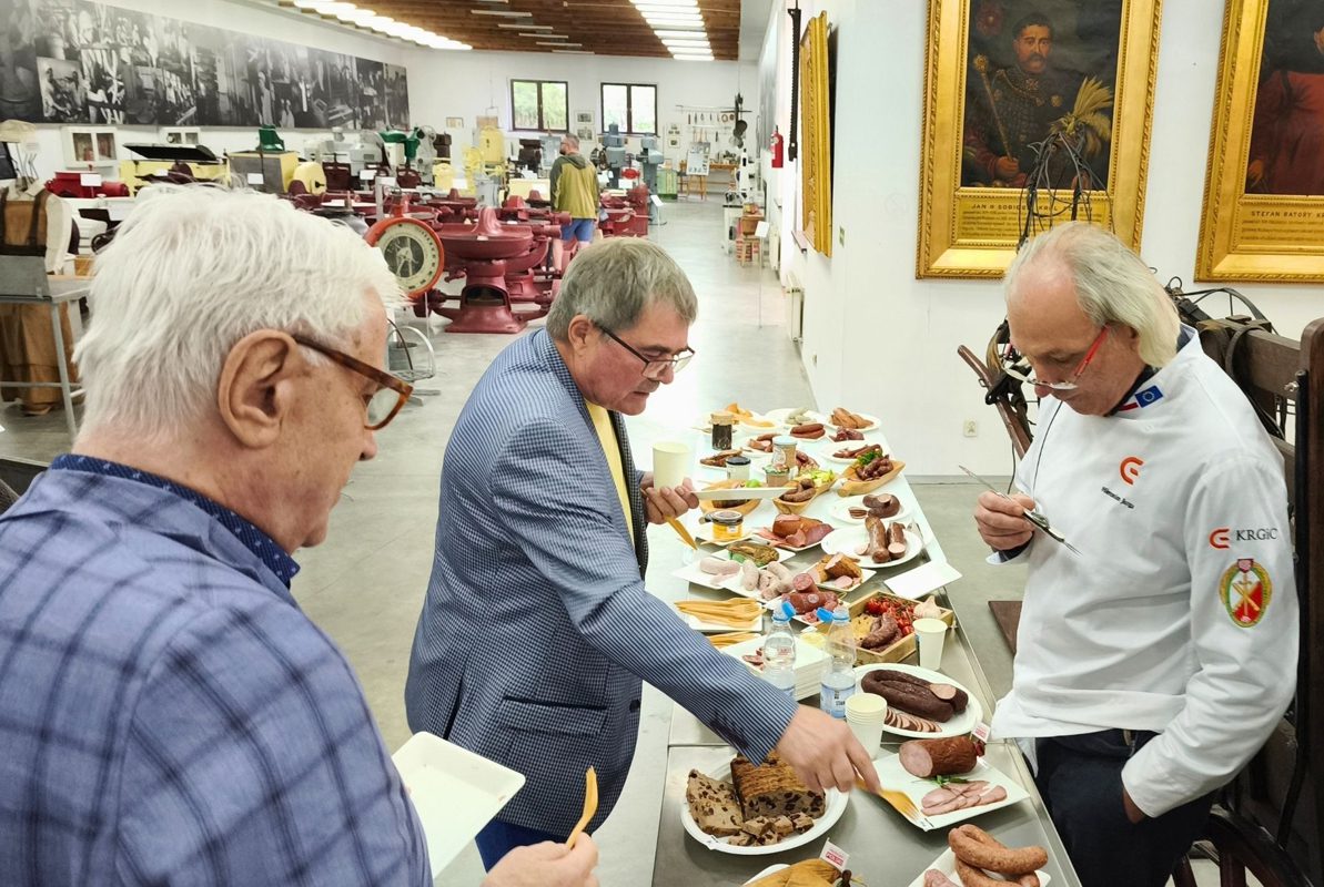 Kiełbasy, pasztety i szynki z nagrodami Grand Prix